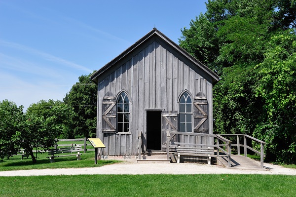 Pioneer Church on Uncle Tom’s Road, slightly southwest of the community of Dresden, Ont. The building is representative of the churches in which Reverend Henson preached. It was constructed c. 1850 and moved to its current site in 1964 (visit historicplaces.ca).